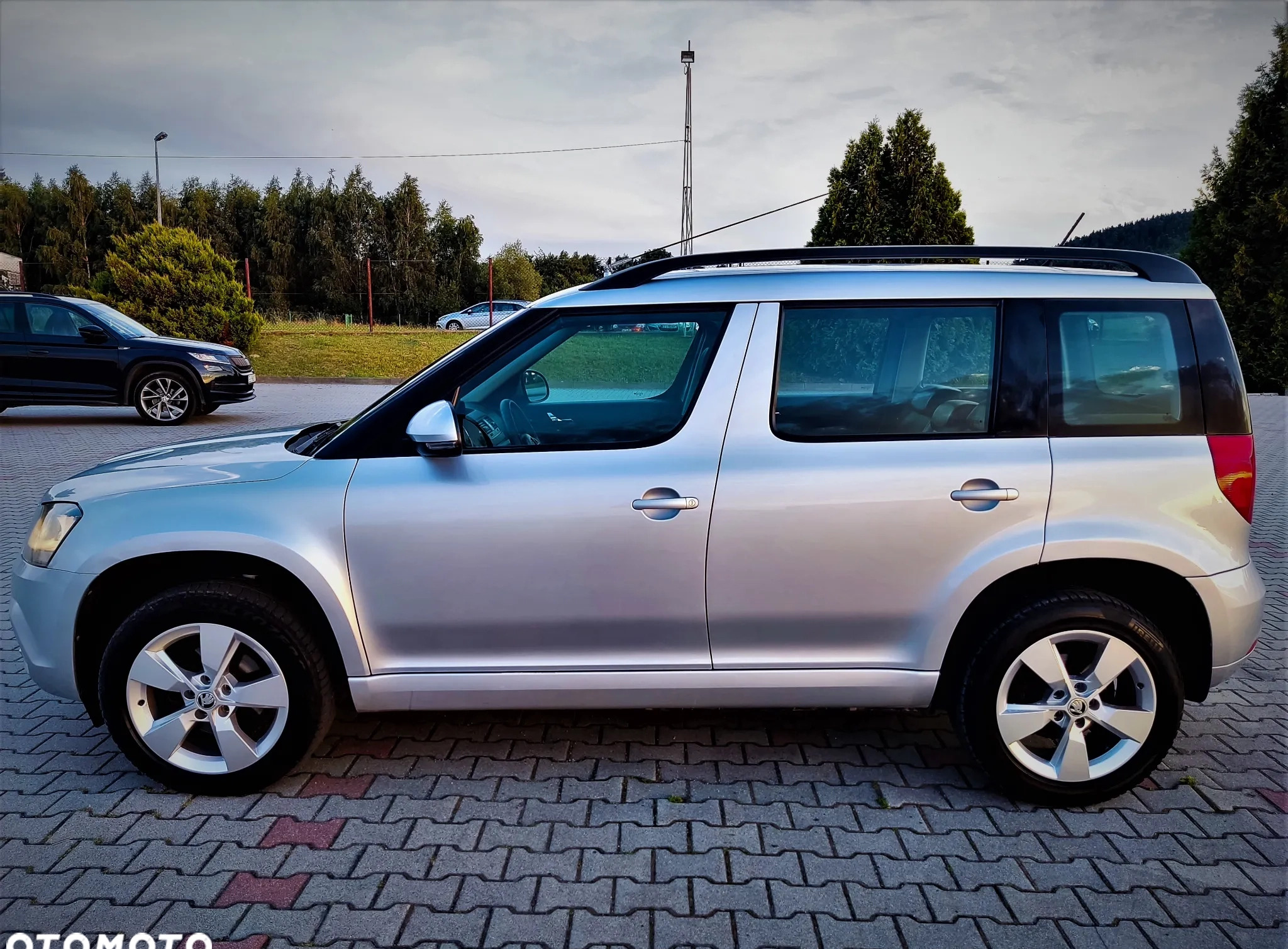 Skoda Yeti cena 45000 przebieg: 170000, rok produkcji 2016 z Myślenice małe 562